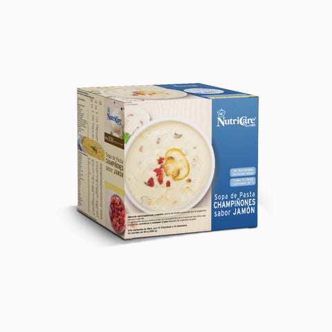 Soupe de pâtes aux champignons et saveur de jambon